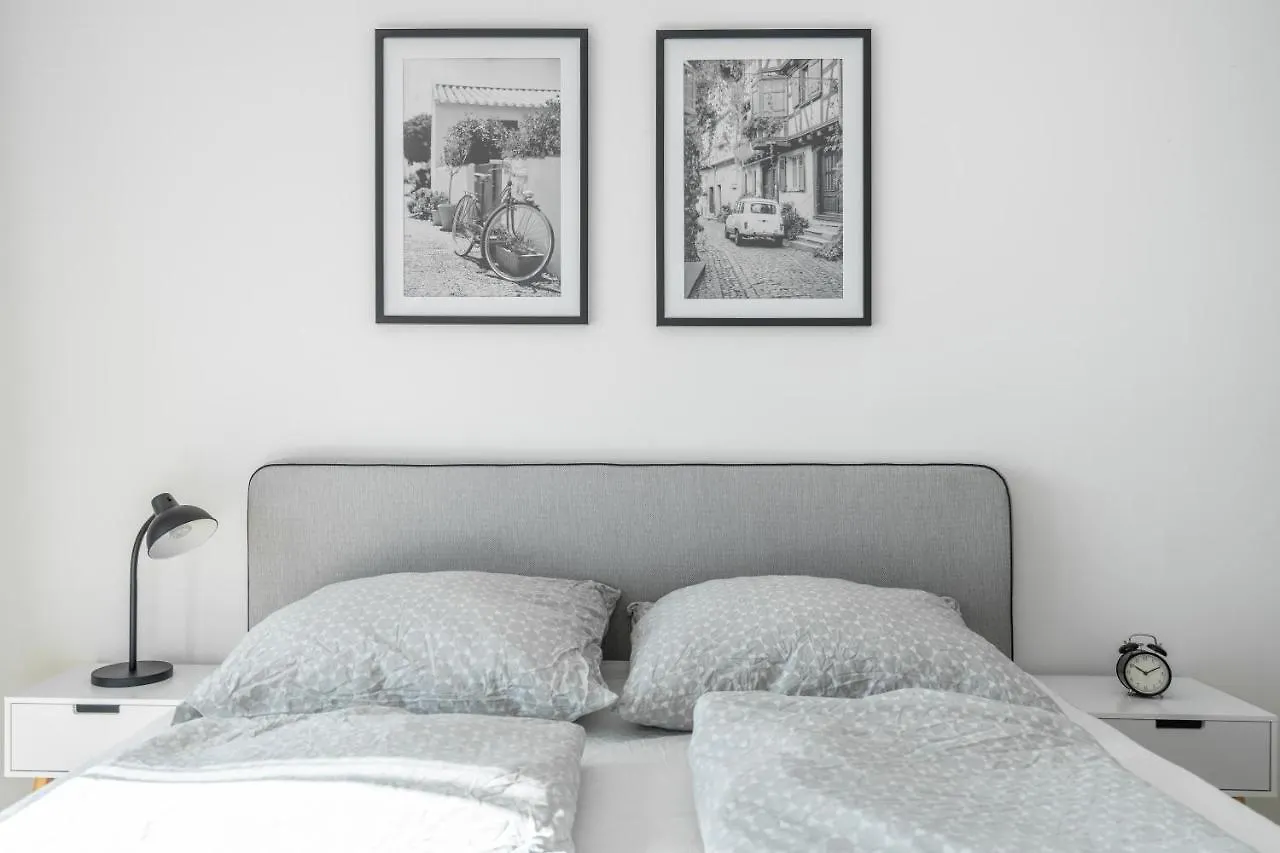 Whats-App Self-Check-In - Paerchen Wohnung Am Hauptbahnhof Wien Apartment